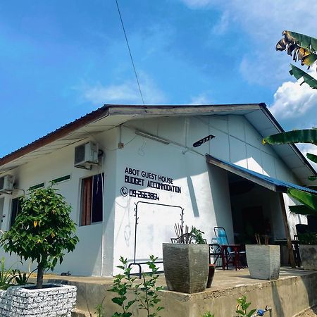 Abot Guest House Kuala Tahan Kültér fotó