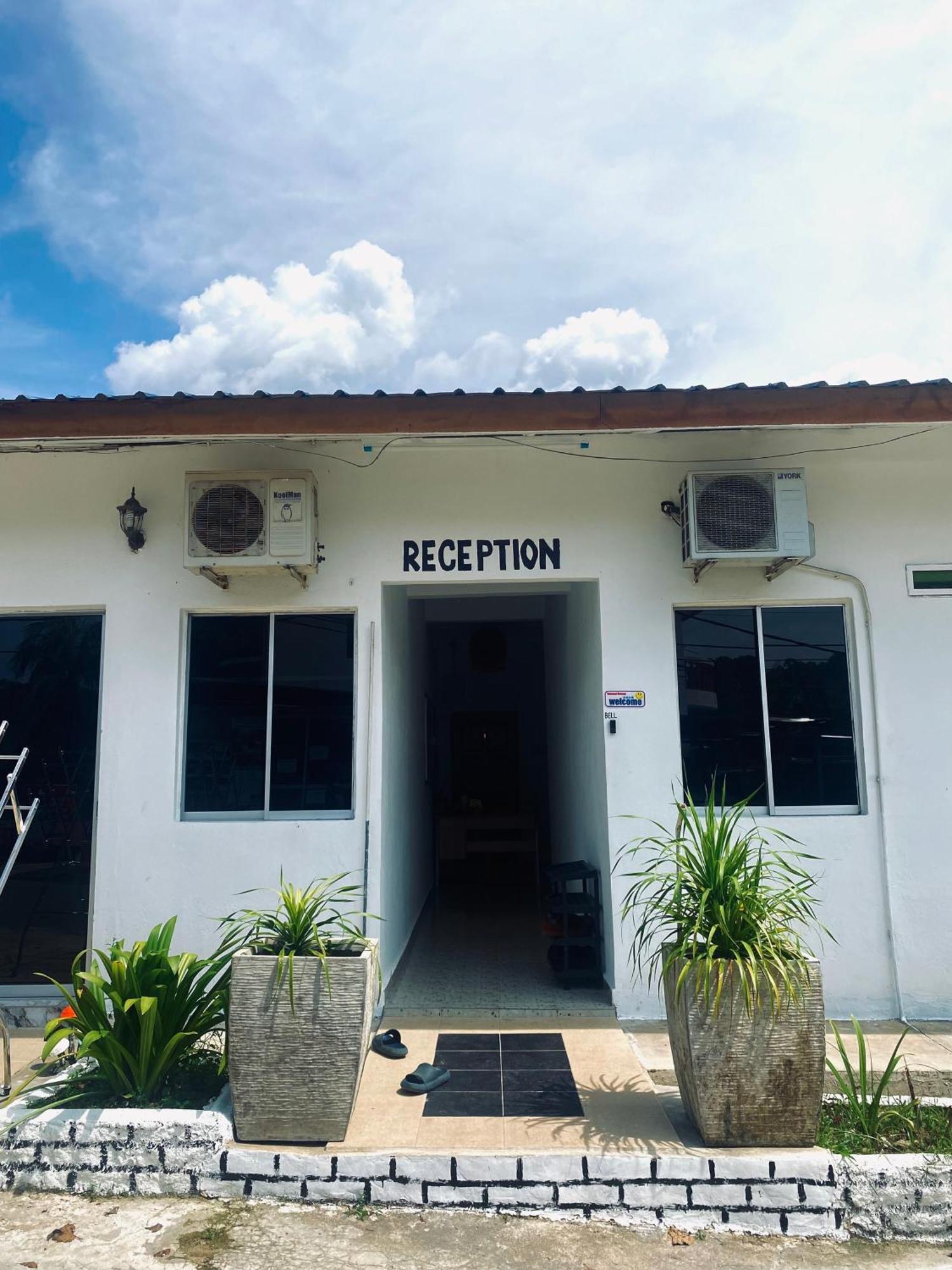 Abot Guest House Kuala Tahan Kültér fotó